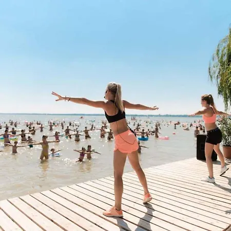 In Balaton 18855 *